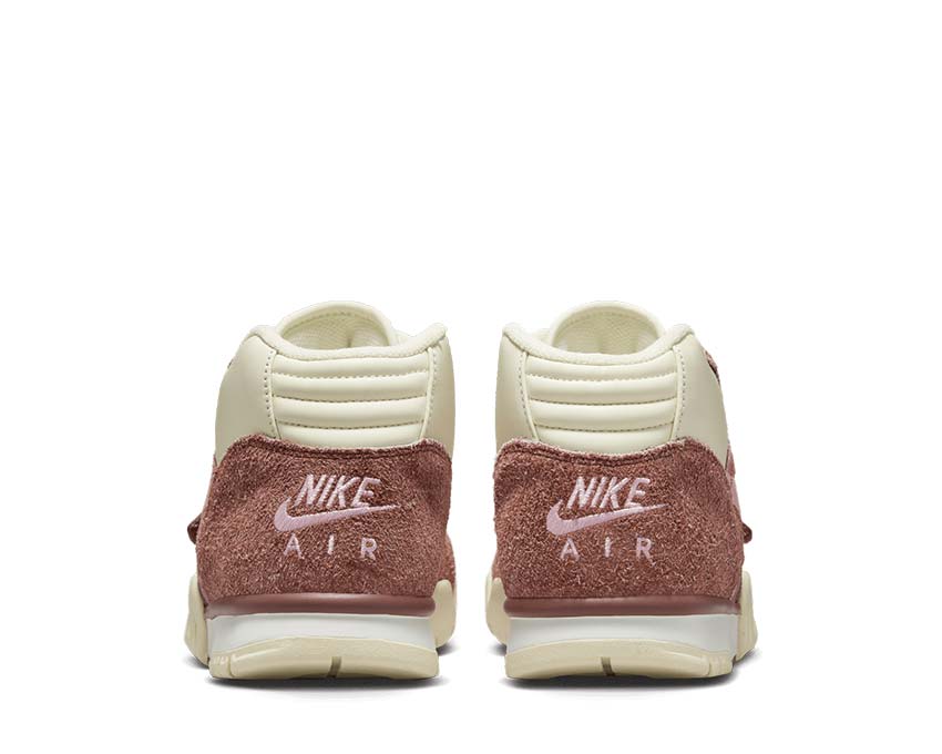 Nike Air Trainer 1 Love