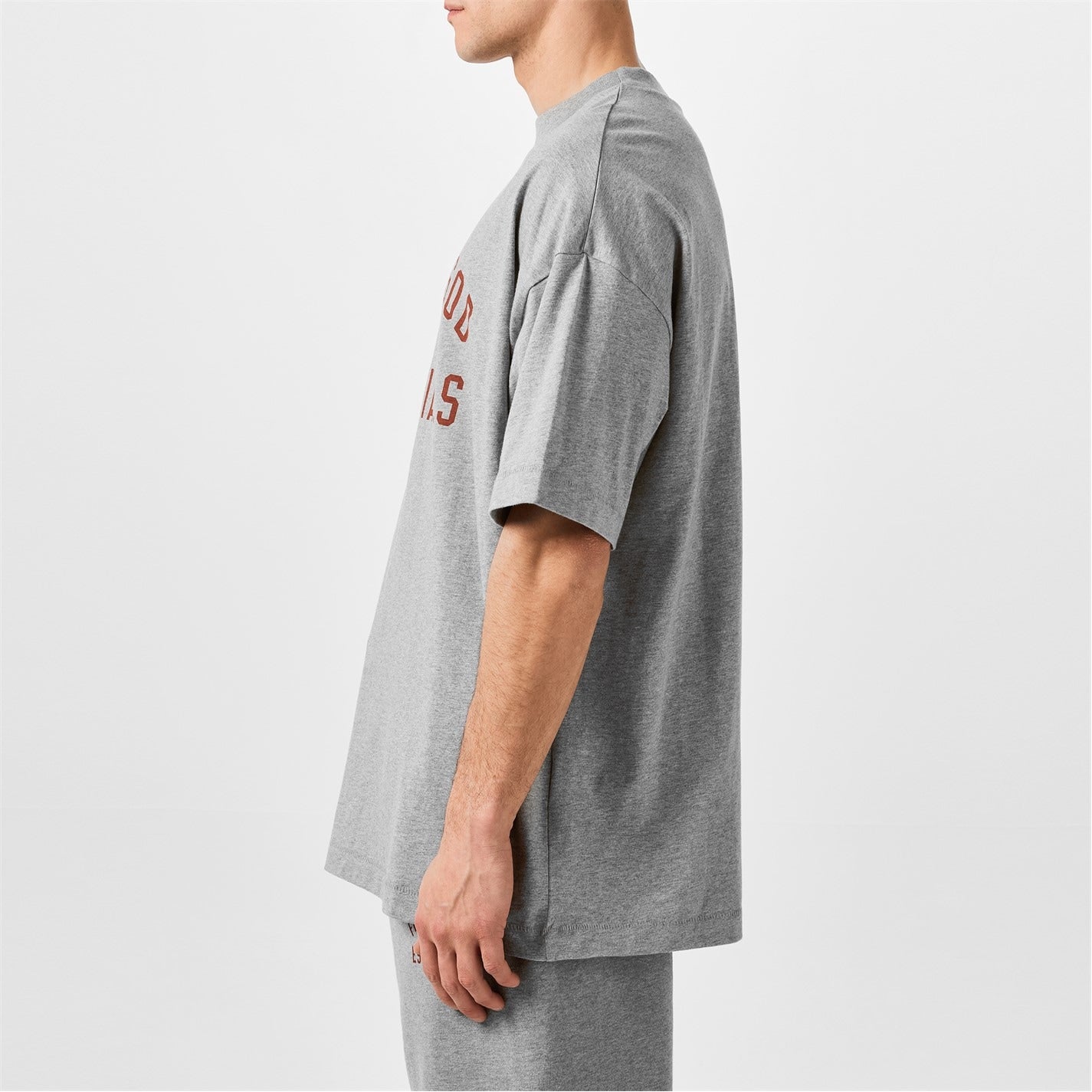 Fear of God ESSENTIALS T-Shirt