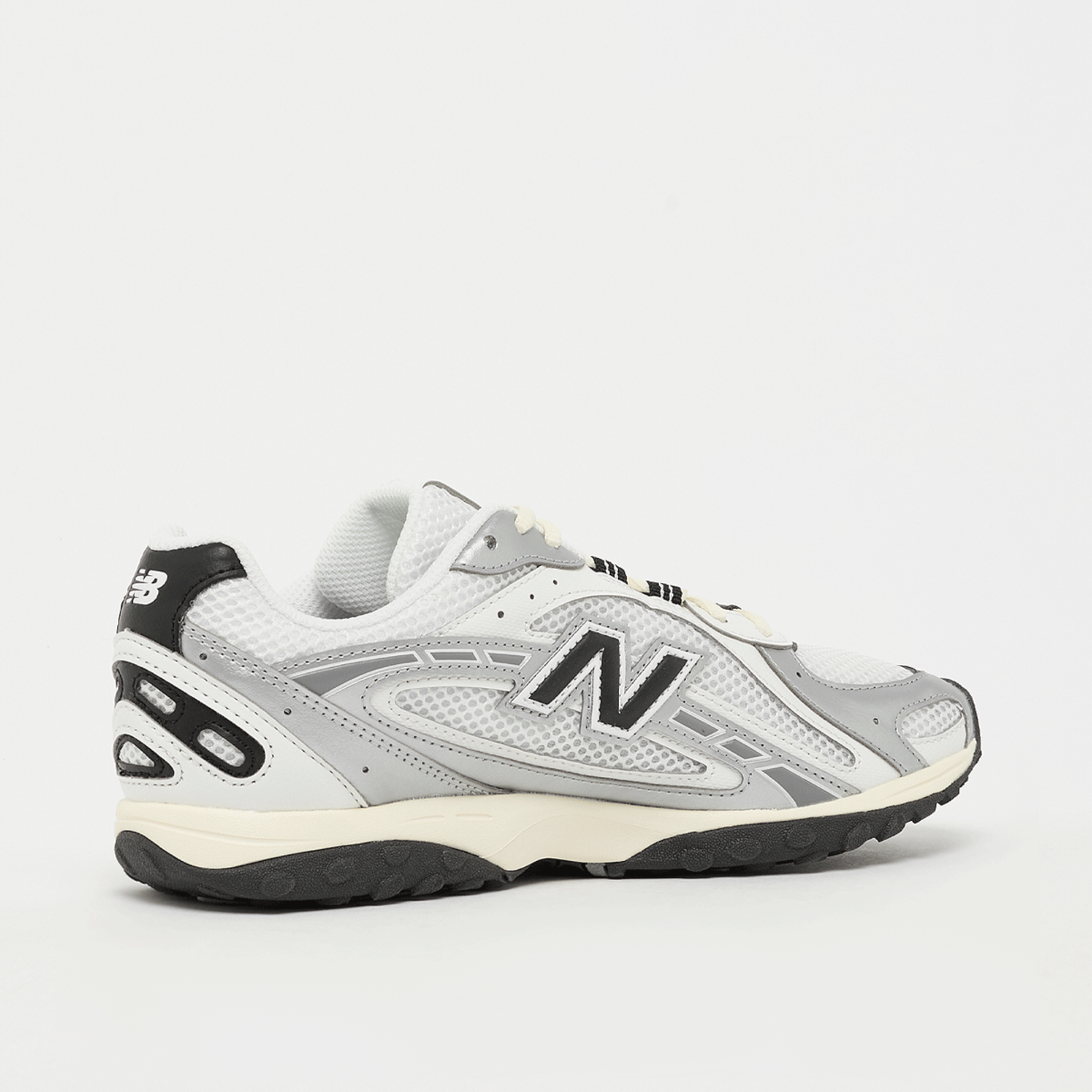 New Balance 204L